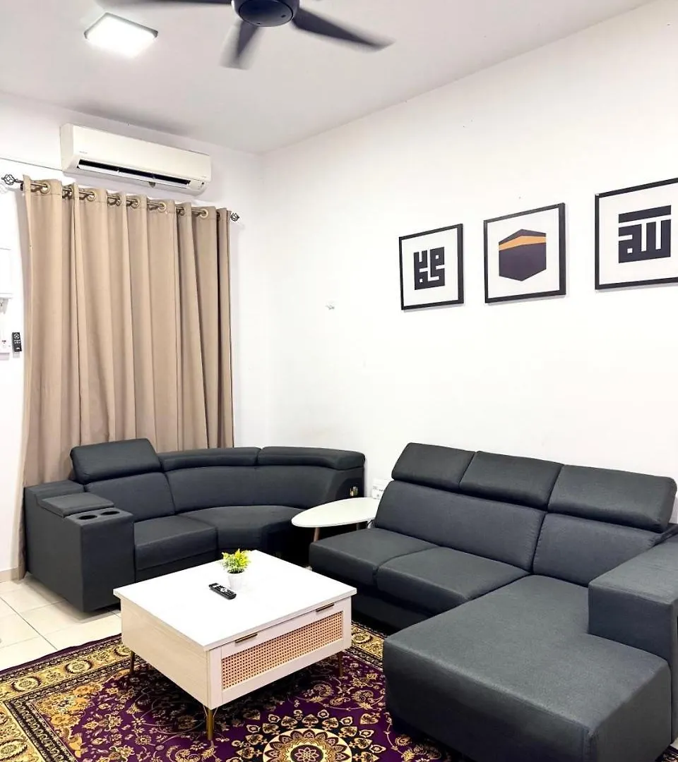 Fallem'S Homestay Melaka I 4 Rooms I Fully Aircond I 9 Pax I Free Wifi I Netflix I Intex Pool 度假居